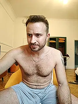 gilera250s online show from October 9, 2025, 1:31 pm