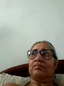  candi online show from April 15, 2026, 9:15 pm