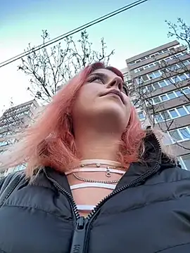 RiriRoseey online show from January 16, 2025, 8:11 am