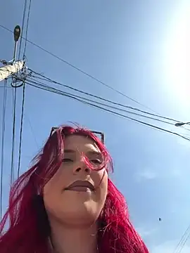 RiriRoseey online show from April 13, 2026, 8:09 am