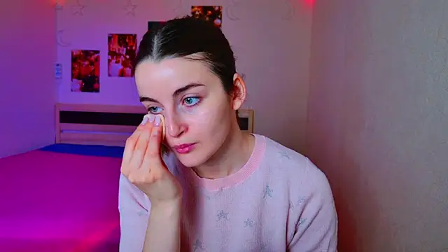 Miss Arwen online show from December 13, 2024, 2:10 am