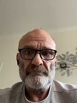 Shyboy817 online show from March 3, 2026, 3:51 pm