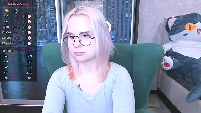 miray kuriyama123 online show from January 16, 2025, 2:30 pm