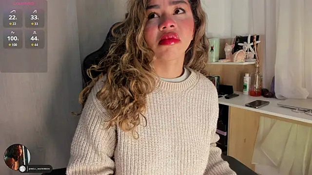 Snapshot of Melina_Ferrer1 chatting on December 16, 2025, 11:48 am Melina Ferrer1 online show from December 16, 2025, 11:48 am