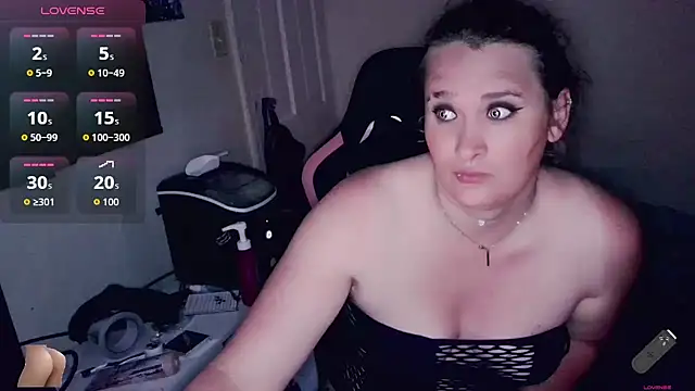 Snapshot of sweetmorgan1 chatting on June 22, 2026, 8:17 pm sweetmorgan1 online show from June 22, 2026, 8:17 pm