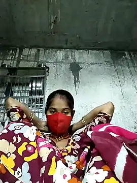 Snapshot of Anushka_Ji chatting on June 15, 2026, 2:14 am Anushka Ji online show from June 15, 2026, 2:14 am