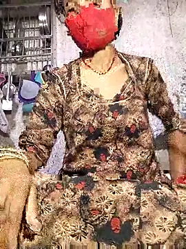 Snapshot of Anushka_Ji chatting on June 17, 2026, 2:25 am Anushka Ji online show from June 17, 2026, 2:25 am