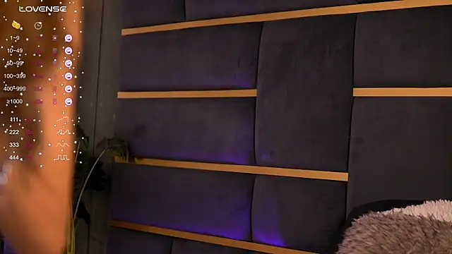 CynthiaWest online show from January 30, 2025, 4:06 am