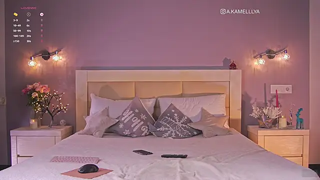 iKamelllya online show from December 20, 2024, 1:00 pm