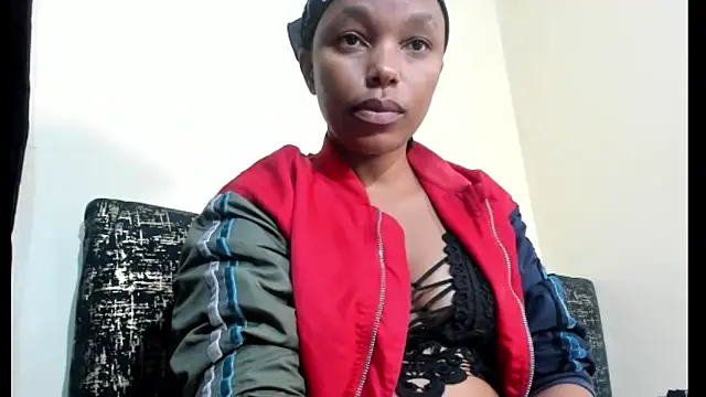 Missthigh online show from June 17, 2026, 1:56 pm