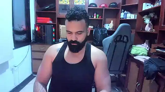 Snapshot of Drako_Argentii chatting on December 13, 2024, 6:42 am Drako Argentii online show from December 13, 2024, 6:42 am