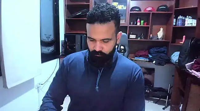 Snapshot of Drako_Argentii chatting on December 20, 2024, 3:36 am Drako Argentii online show from December 20, 2024, 3:36 am