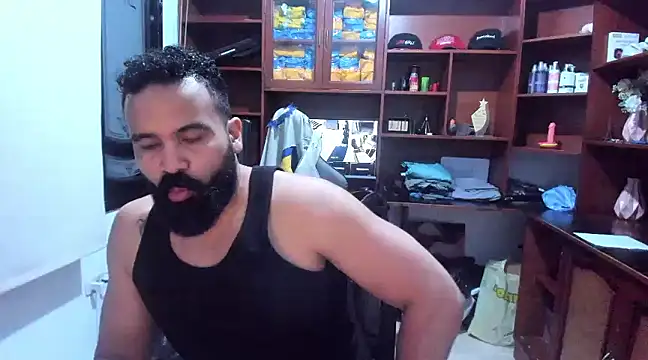 Snapshot of Drako_Argentii chatting on December 22, 2024, 3:22 am Drako Argentii online show from December 22, 2024, 3:22 am