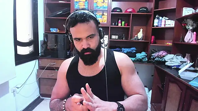 Snapshot of Drako_Argentii chatting on January 12, 2025, 8:14 pm Drako Argentii online show from January 12, 2025, 8:14 pm