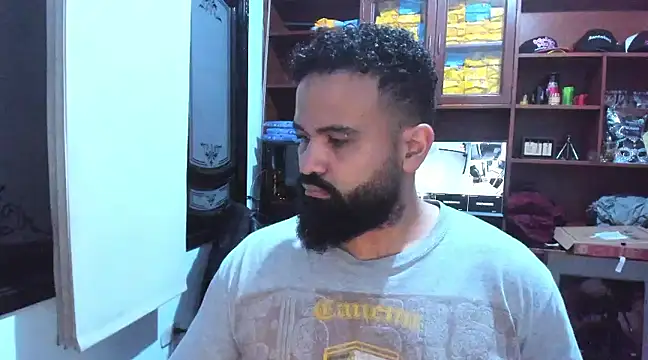 Snapshot of Drako_Argentii chatting on February 9, 2025, 3:53 am Drako Argentii online show from February 9, 2025, 3:53 am