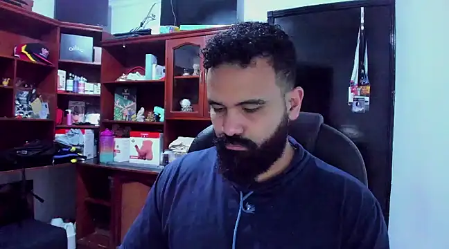 Snapshot of Drako_Argentii chatting on March 12, 2025, 3:46 am Drako Argentii online show from March 12, 2025, 3:46 am