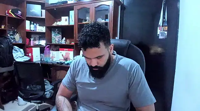 Snapshot of Drako_Argentii chatting on March 14, 2025, 6:53 am Drako Argentii online show from March 14, 2025, 6:53 am