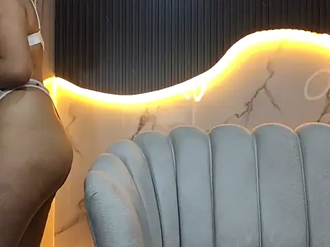 victoria castillo b online show from February 6, 2026, 8:23 pm