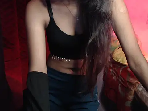 Angel kiyara online show from November 8, 2025, 6:29 pm