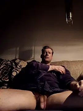 MArciQuarky online show from February 15, 2026, 2:52 am