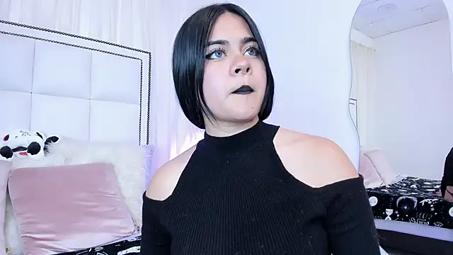 atena hill online show from January 10, 2025, 8:37 pm