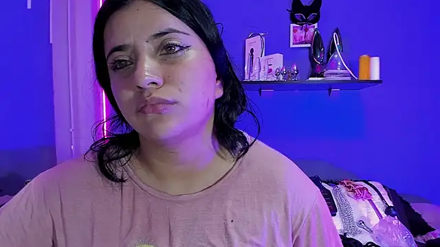 Alexa Espinoza online show from February 4, 2025, 2:28 am