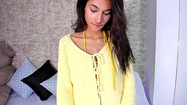 bonnie-love online show from January 9, 2026, 8:21 pm