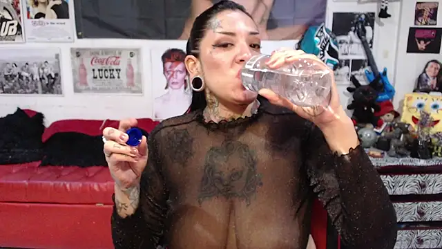 Rollyderolandia666 online show from January 9, 2025, 11:34 pm