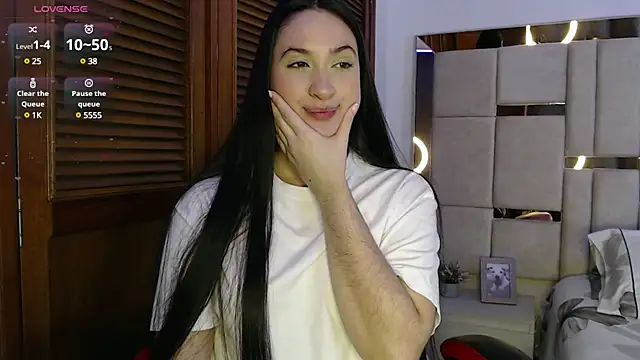 sofiaduque 26 online show from January 20, 2025, 8:50 pm