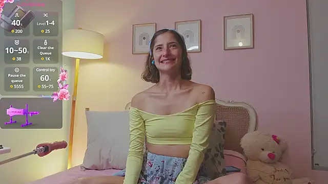 KittyAna online show from February 21, 2025, 1:11 am