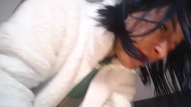 Yinn Silver online show from March 14, 2025, 4:43 am