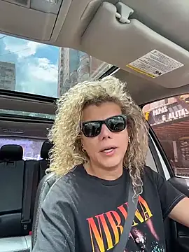 Georgiafox online show from September 25, 2025, 3:16 pm