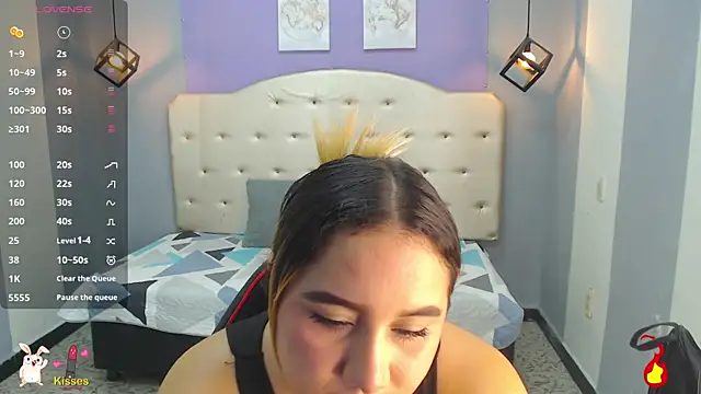 Kathiasaints online show from October 28, 2025, 9:28 pm