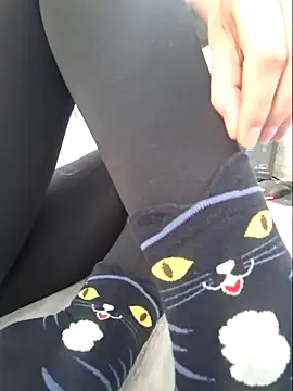 Erotic Synth Goddess online show from April 19, 2026, 3:11 pm