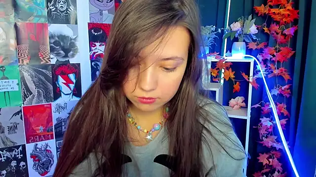 Lina Brownie online show from December 4, 2024, 5:49 am