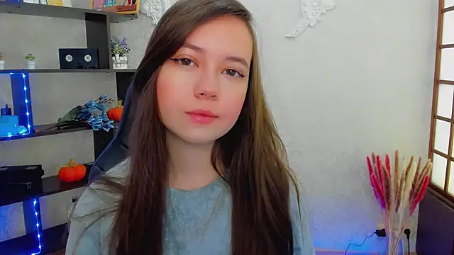 Lina Brownie online show from December 22, 2024, 1:55 am