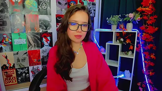 Lina Brownie online show from December 26, 2024, 5:04 am