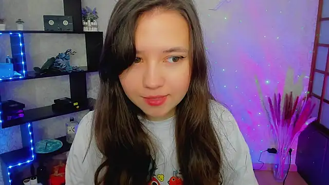 Lina Brownie online show from December 28, 2024, 2:22 am