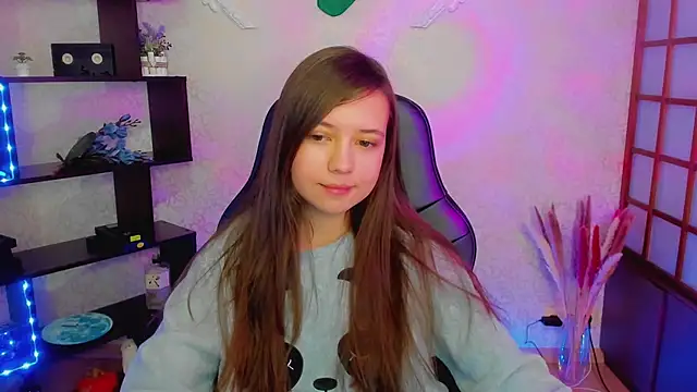 Lina Brownie online show from January 4, 2025, 5:05 am