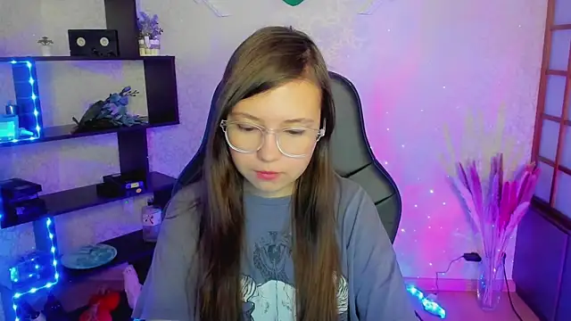 Lina Brownie online show from January 5, 2025, 2:06 am