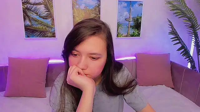 Lina Brownie online show from January 15, 2025, 5:40 am