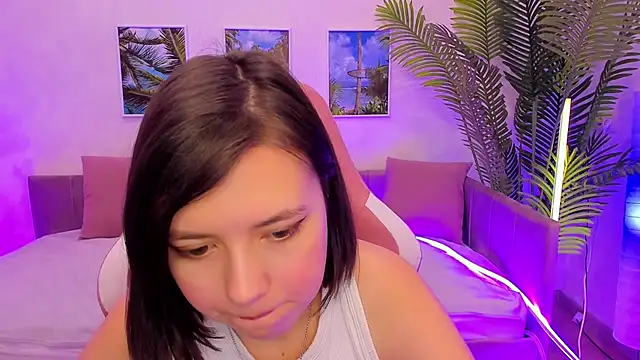 Lina Brownie online show from February 16, 2025, 5:04 am