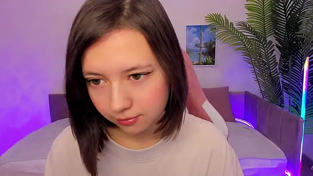 Lina Brownie online show from February 22, 2025, 1:44 am