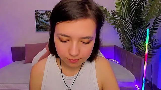 Lina Brownie online show from February 26, 2025, 4:58 am