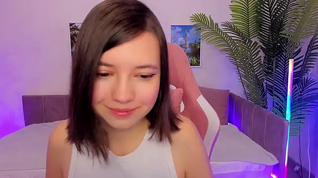 Lina Brownie online show from March 9, 2025, 2:29 am