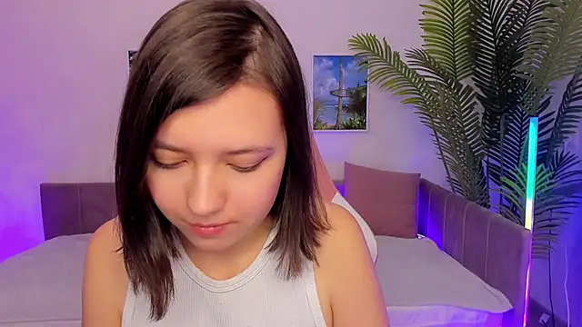 Lina Brownie online show from March 9, 2025, 5:33 am