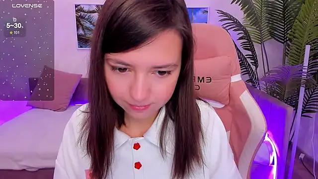 Lina Brownie online show from October 11, 2025, 2:44 am