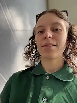 RinaMood online show from February 3, 2026, 3:15 am