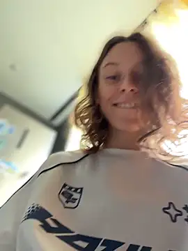 RinaMood online show from April 10, 2026, 9:25 am