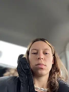 RinaMood online show from April 21, 2026, 4:41 am